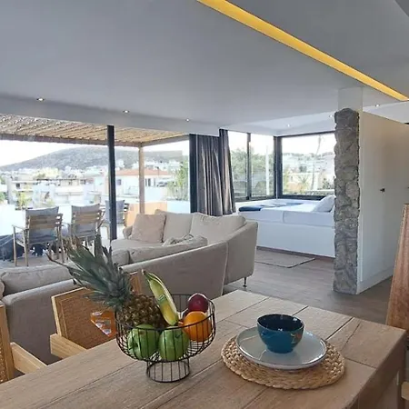 Luxury Penthouse Suite Vári Exteriér fotografie
